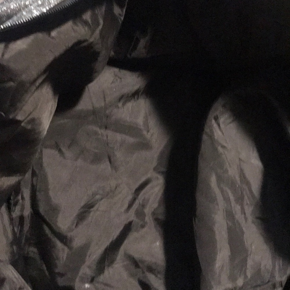 Victoria’s Secret Bag - Picture 4 of 4